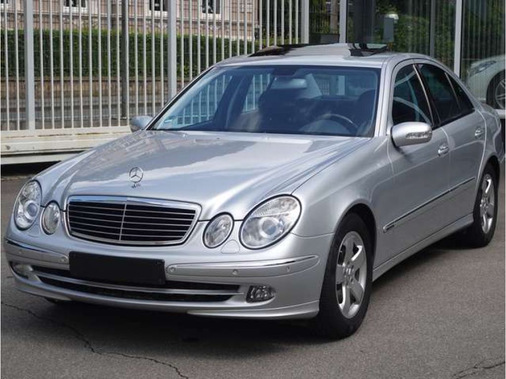 Mercedes-Benz E-Klasse bei Reisemobile.expert - Hauptabbildung Mercedes-Benz E-Klasse bei Reisemobile.expert - Hauptabbildung