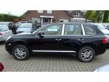 Porsche Cayenne bei Reisemobile.expert - Abbildung (2 / 15)