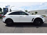 Infiniti QX70 bei Reisemobile.expert - Abbildung (3 / 10)