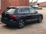 VW Tiguan bei Reisemobile.expert - Abbildung (2 / 11)