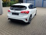 Ford Focus ST bei Reisemobile.expert - Abbildung (9 / 15)