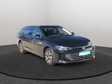 VW Passat bei Reisemobile.expert - Abbildung (3 / 15)