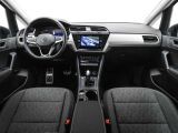 VW Touran bei Reisemobile.expert - Abbildung (7 / 13)
