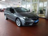 Opel Astra bei Reisemobile.expert - Abbildung (2 / 15)