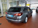 Opel Astra bei Reisemobile.expert - Abbildung (7 / 15)