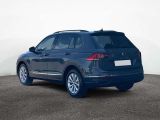VW Tiguan bei Reisemobile.expert - Abbildung (4 / 15)