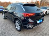 VW T-Roc bei Reisemobile.expert - Abbildung (4 / 15)