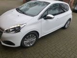 Peugeot 208 bei Reisemobile.expert - Abbildung (2 / 15)
