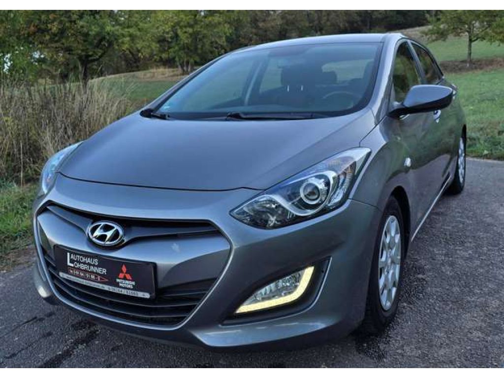 Hyundai i30 bei Reisemobile.expert - Hauptabbildung Hyundai i30 bei Reisemobile.expert - Hauptabbildung