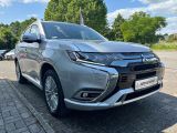 Mitsubishi Outlander bei Reisemobile.expert - Abbildung (8 / 15)