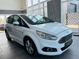 Ford S-Max bei Reisemobile.expert - Abbildung (3 / 15) Ford S-Max bei Reisemobile.expert - Abbildung (3 / 15)