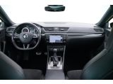 Skoda Superb bei Reisemobile.expert - Abbildung (12 / 15)