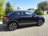 VW T-Roc bei Reisemobile.expert - Abbildung (4 / 15)