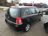 Opel Zafira bei Reisemobile.expert - Abbildung (3 / 15)