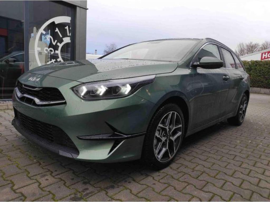 Kia Ceed bei Reisemobile.expert - Hauptabbildung Kia Ceed bei Reisemobile.expert - Hauptabbildung