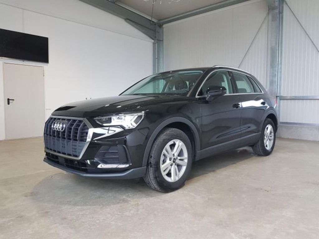 Audi Q3 bei Reisemobile.expert - Hauptabbildung