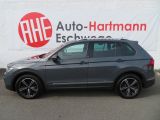 VW Tiguan bei Reisemobile.expert - Abbildung (2 / 10)