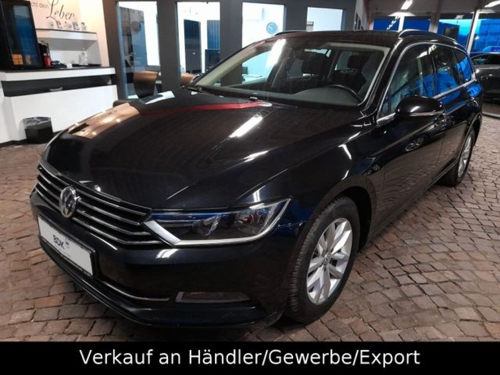 VW Passat bei Reisemobile.expert - Hauptabbildung VW Passat bei Reisemobile.expert - Hauptabbildung