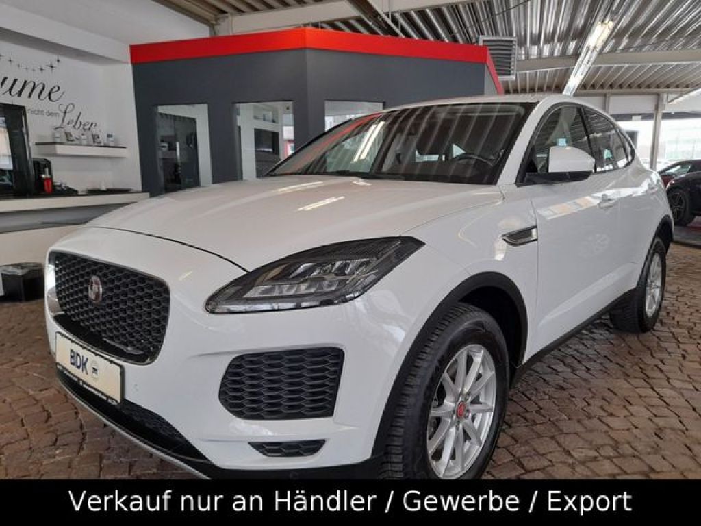 Jaguar E-Pace bei Reisemobile.expert - Hauptabbildung Jaguar E-Pace bei Reisemobile.expert - Hauptabbildung