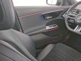 Mercedes-Benz E-Klasse bei Reisemobile.expert - Abbildung (5 / 10)