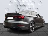 Audi RS3 bei Reisemobile.expert - Abbildung (2 / 14)