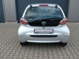 Toyota Aygo bei Reisemobile.expert - Abbildung (4 / 15)