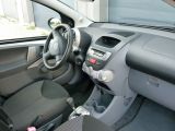 Toyota Aygo bei Reisemobile.expert - Abbildung (8 / 15)