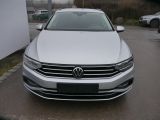VW Passat bei Reisemobile.expert - Abbildung (4 / 15) VW Passat bei Reisemobile.expert - Abbildung (4 / 15)