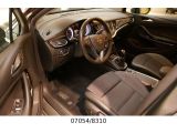 Opel Astra bei Reisemobile.expert - Abbildung (7 / 15)