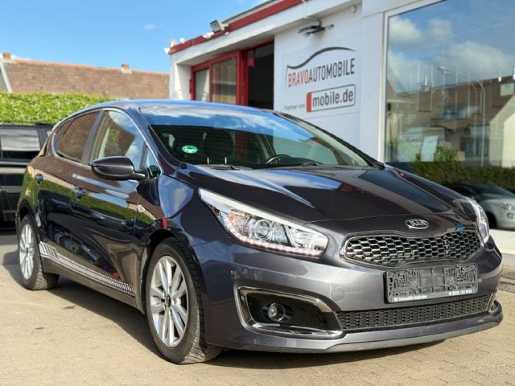 Kia Ceed bei Reisemobile.expert - Hauptabbildung Kia Ceed bei Reisemobile.expert - Hauptabbildung