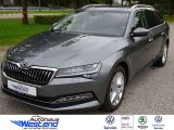 Skoda Superb bei Reisemobile.expert - Abbildung (2 / 10)