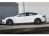 Tesla Model S bei Reisemobile.expert - Abbildung (4 / 15)