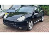 Porsche Cayenne bei Reisemobile.expert - Abbildung (2 / 15)