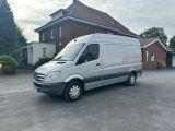 Mercedes-Benz Sprinter bei Reisemobile.expert - Abbildung (2 / 15)