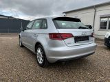 Audi A3 Sportback bei Reisemobile.expert - Abbildung (4 / 15)