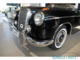 Mercedes-Benz 220 bei Reisemobile.expert - Abbildung (10 / 14)