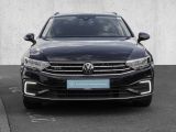 VW Passat bei Reisemobile.expert - Abbildung (3 / 15)