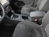 VW Tiguan bei Reisemobile.expert - Abbildung (14 / 15)