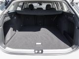 VW Passat bei Reisemobile.expert - Abbildung (9 / 15)