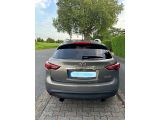 Infiniti FX bei Reisemobile.expert - Abbildung (3 / 5)