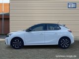 Opel Corsa bei Reisemobile.expert - Abbildung (2 / 15) Opel Corsa bei Reisemobile.expert - Abbildung (2 / 15)