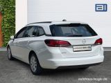 Opel Astra bei Reisemobile.expert - Abbildung (2 / 15)