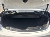 Mercedes-Benz E 300 Cabrio bei Reisemobile.expert - Abbildung (13 / 15)