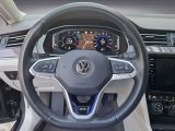 VW Passat bei Reisemobile.expert - Abbildung (9 / 15)