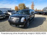 Cadillac Escalade bei Reisemobile.expert - Abbildung (3 / 15)