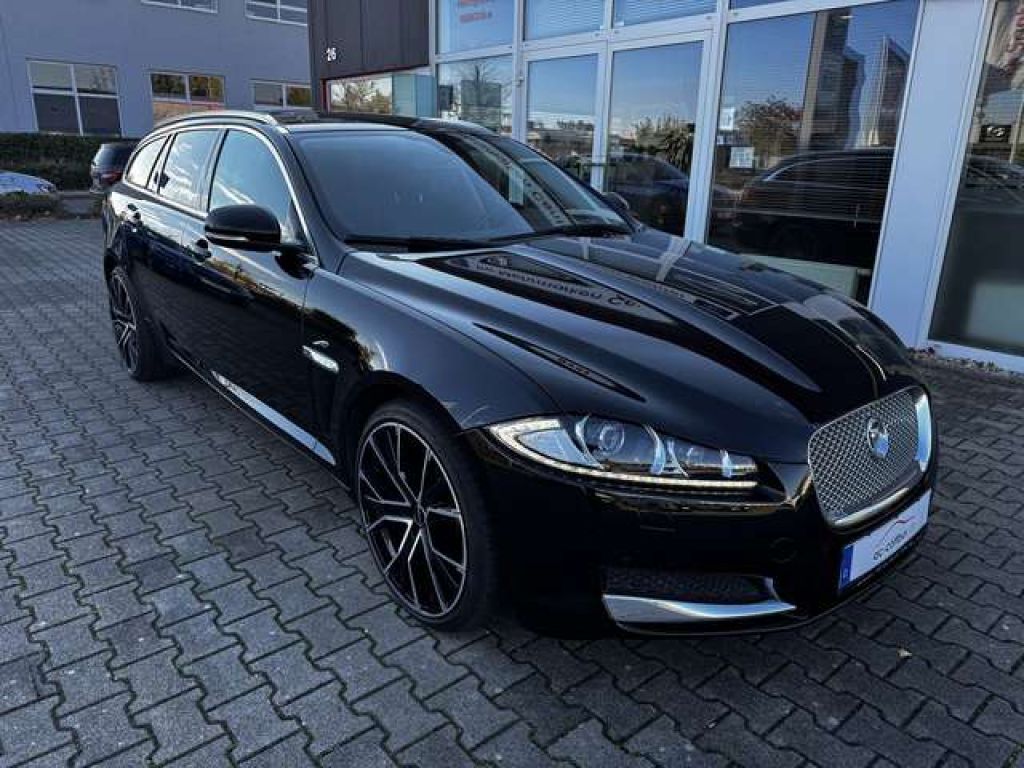 Jaguar XF bei Reisemobile.expert - Hauptabbildung Jaguar XF bei Reisemobile.expert - Hauptabbildung