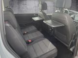 VW Touran bei Reisemobile.expert - Abbildung (9 / 15)