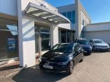 VW Golf bei Reisemobile.expert - Abbildung (2 / 12)