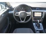 VW Passat bei Reisemobile.expert - Abbildung (9 / 15) VW Passat bei Reisemobile.expert - Abbildung (9 / 15)
