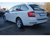 Skoda Octavia bei Reisemobile.expert - Abbildung (4 / 15) Skoda Octavia bei Reisemobile.expert - Abbildung (4 / 15)